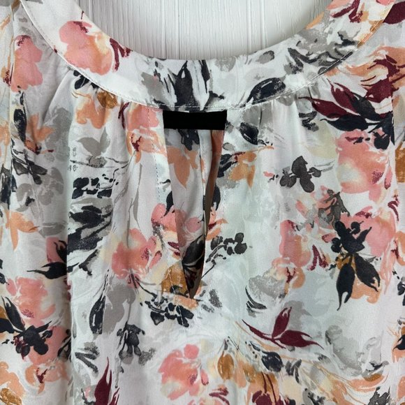 Torrid Georgette Keyhole Flutter Sleeve Blouse Size 2X NWT - Picture 5 of 6